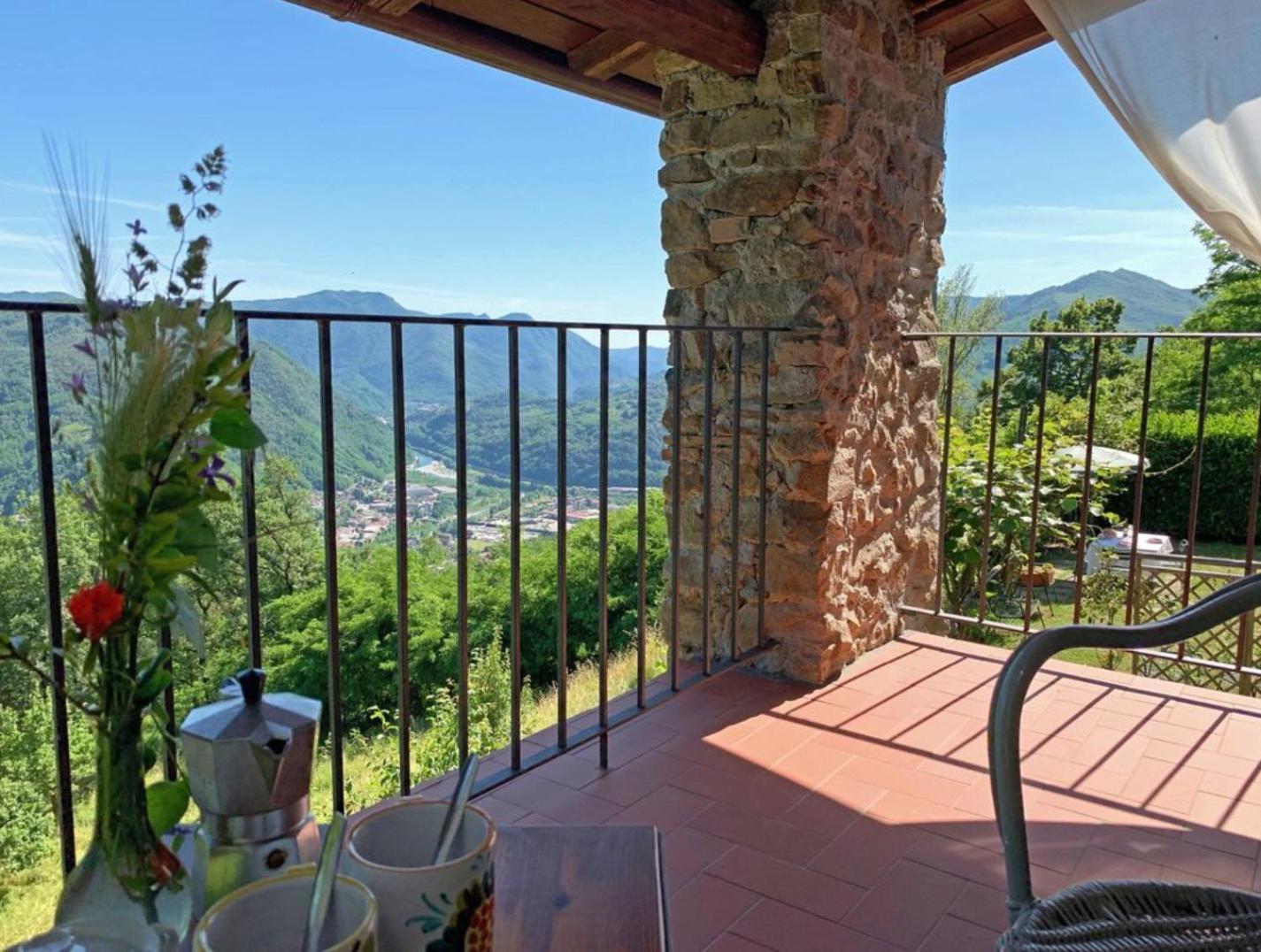 La Casa In Valli 35 Bagni di Lucca Exteriör bild